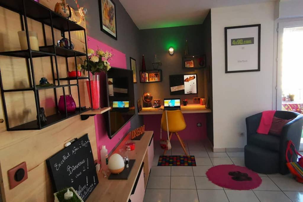 פרפיניין Appartement Premium, Proche Faculte & Centre Ville Ideal Digital Nomad מראה חיצוני תמונה